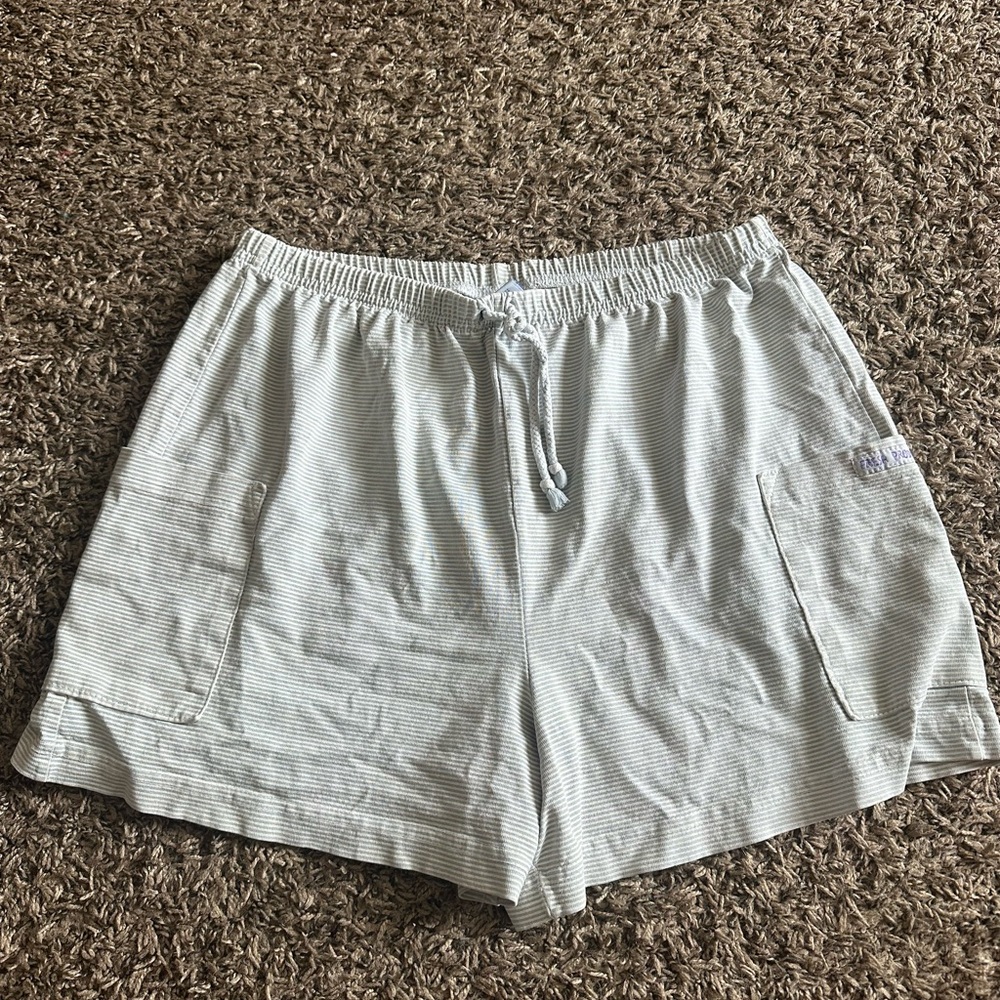 Lightweight shorts